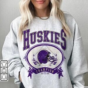 Washington Football Retro Style 90s Classic Sports Crewneck Sweatshirt